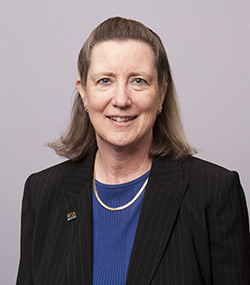 UTSA Chief Medical Officer Dr. Beth Wichman retires after decades of UTSA, UT System service